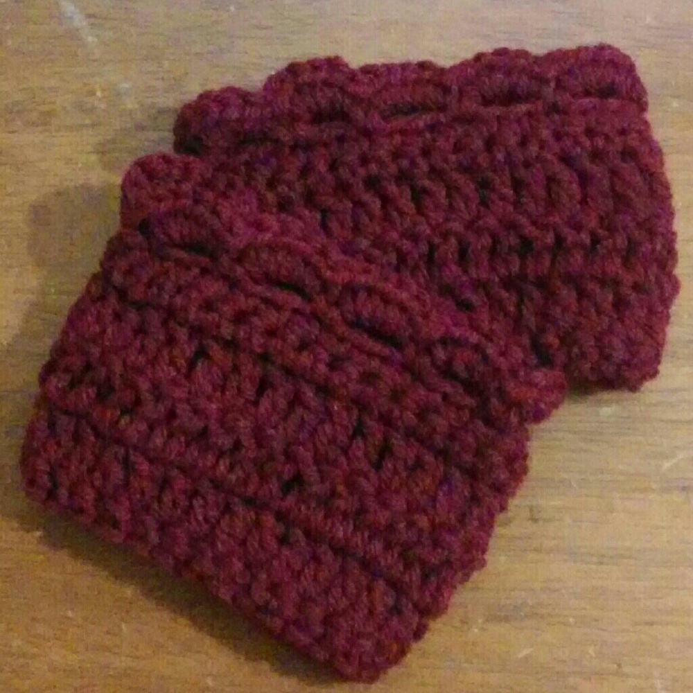 NWOT -Crochet boot cuffs